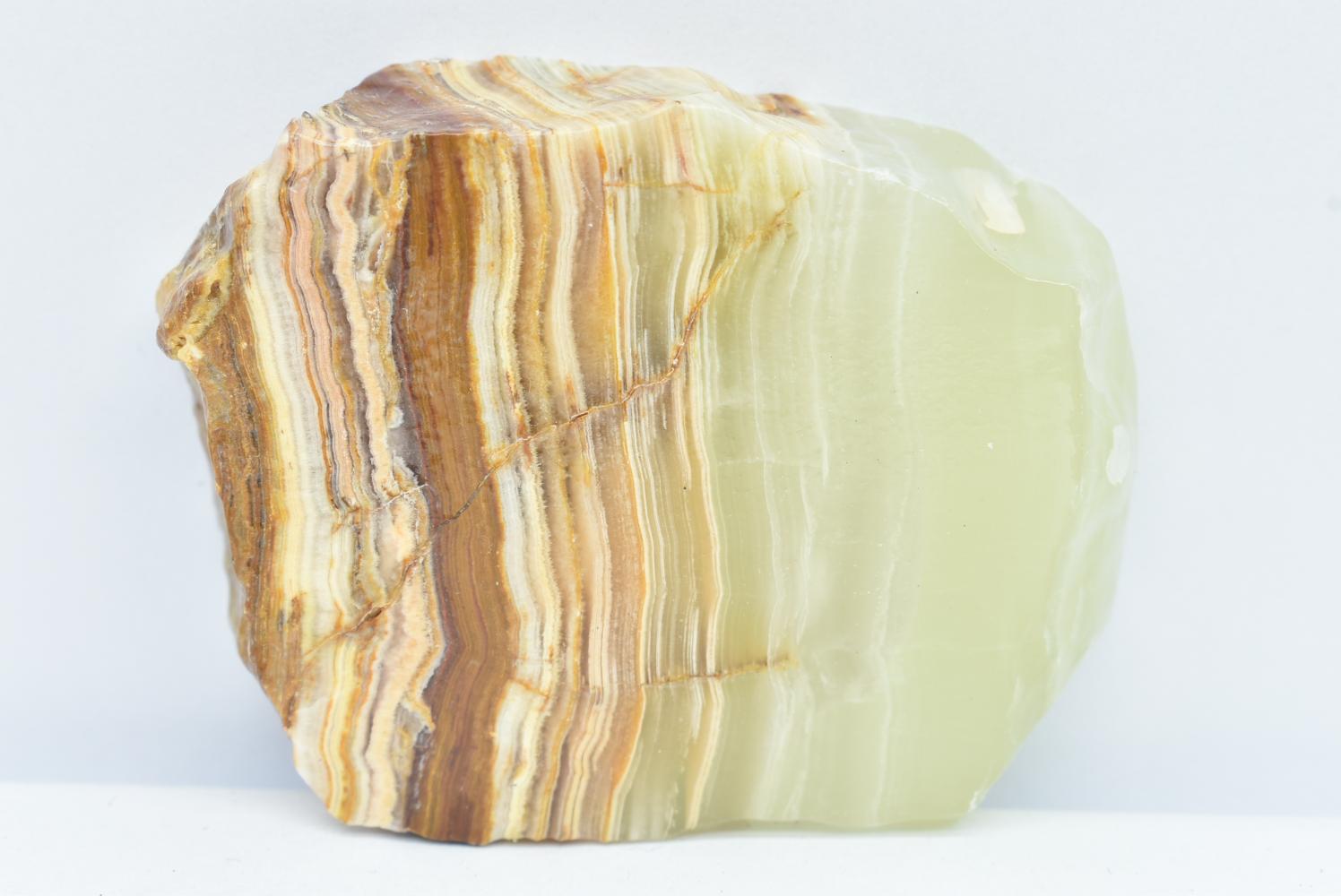 Fetta di Aragonite Verde