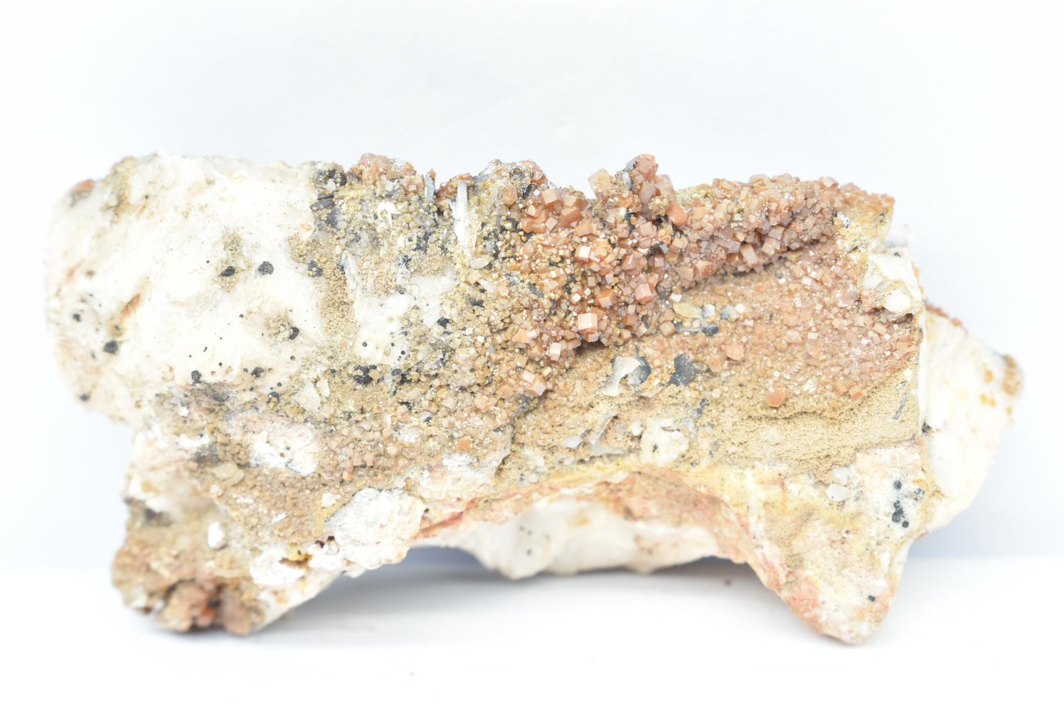 Cristalli di Barite con Vanadinite