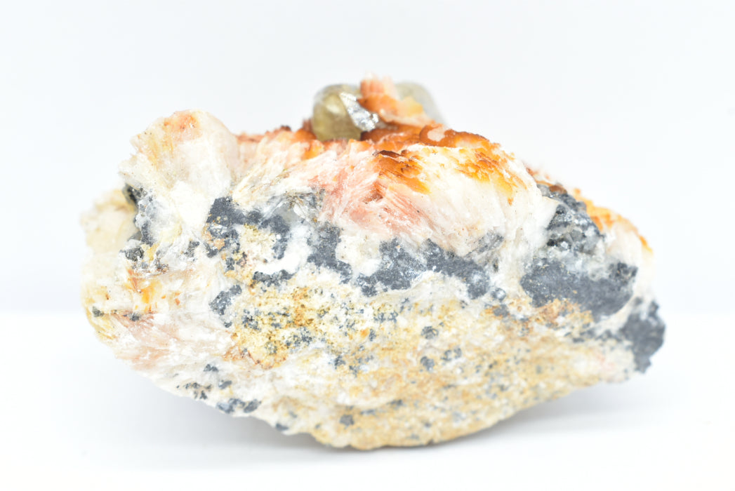 Cristalli di Barite con Cerussite