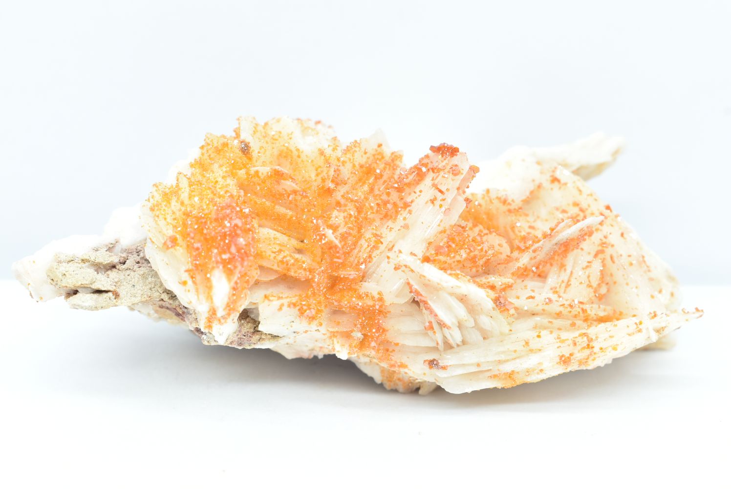 Vanadinite su Barite