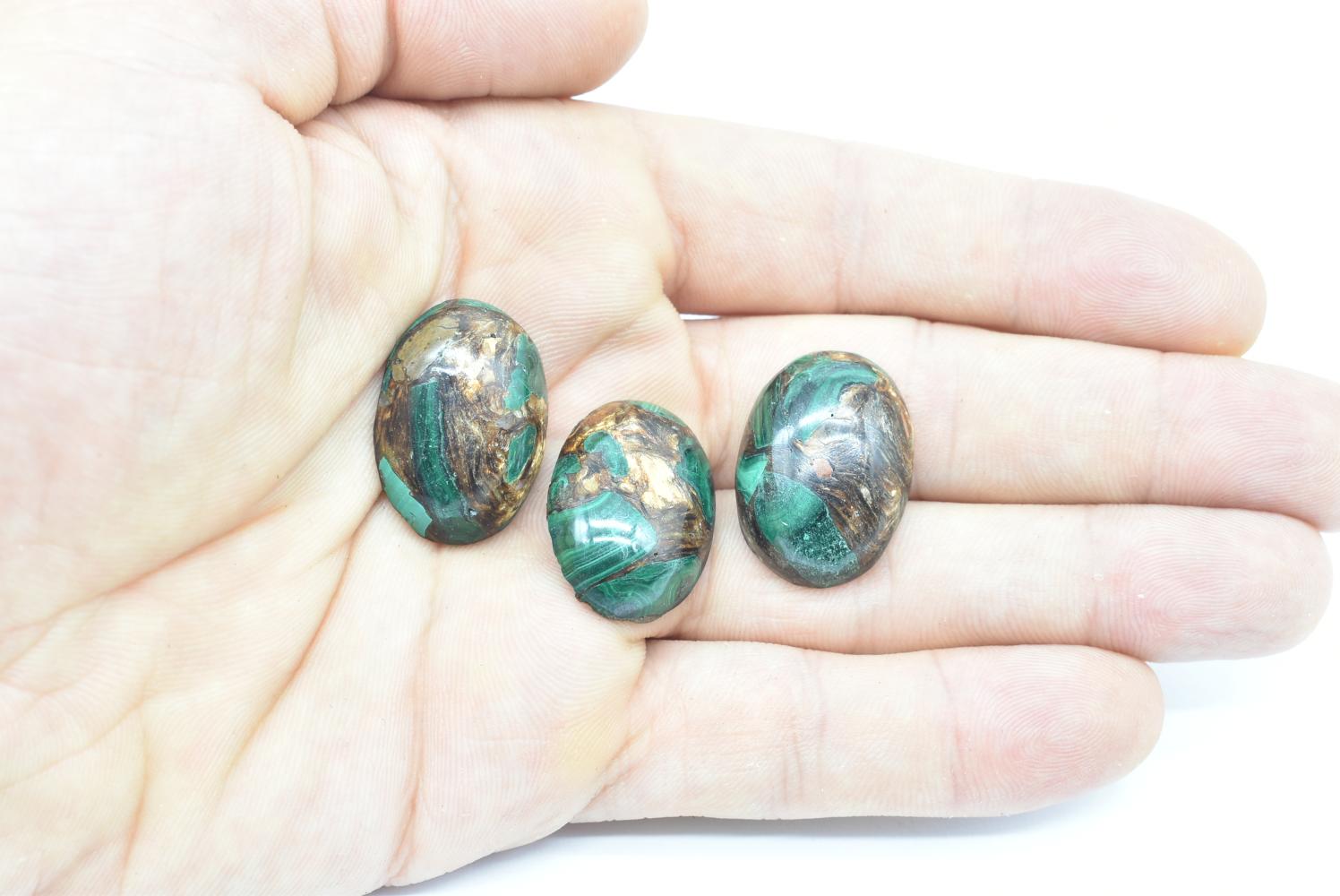 Natural Malachite Cabochon with Oval Bronzite