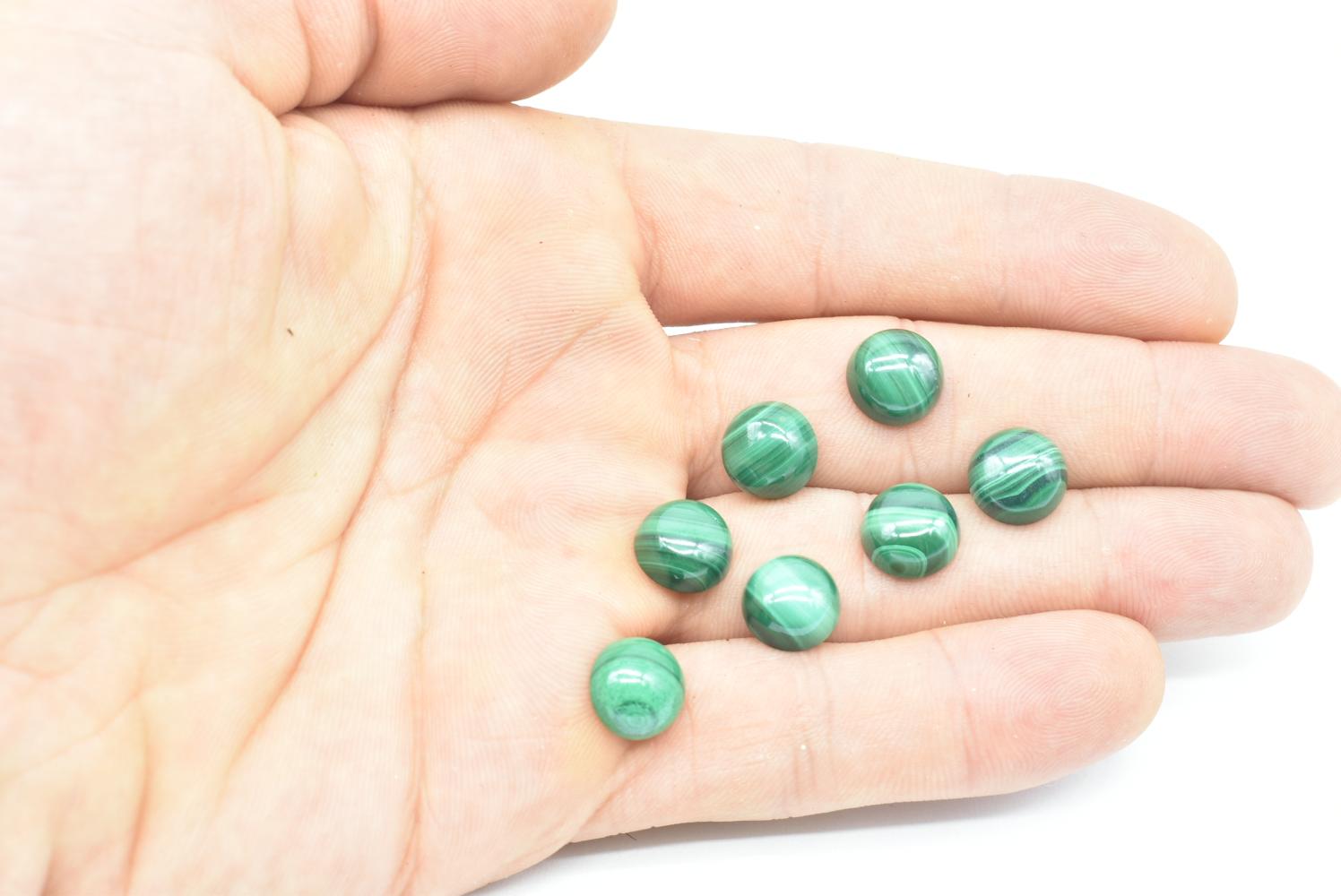 Malachite cabochon 10x10 mm