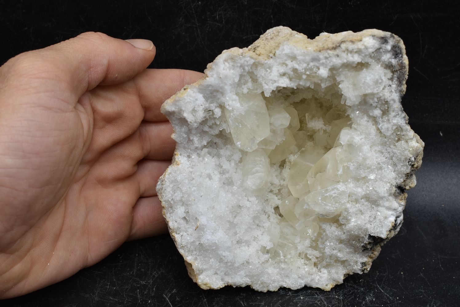 Geode di Quarzo con Calcite