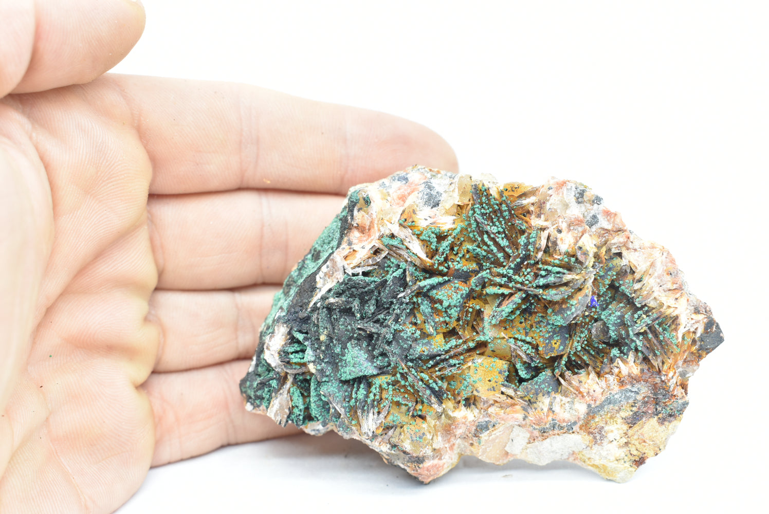 Malachite on Barite