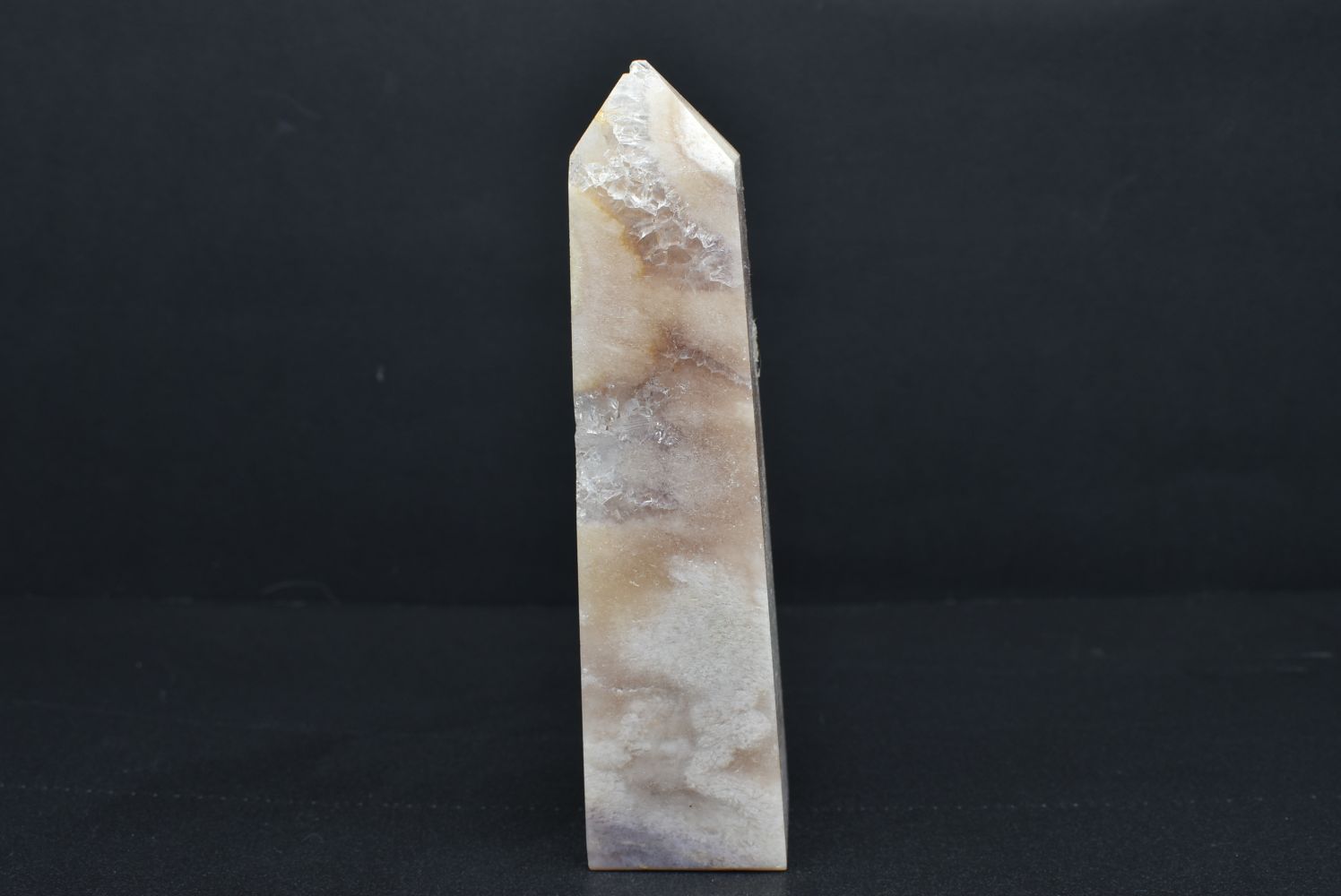 Sakura Agate Obelisk 10.5 cm