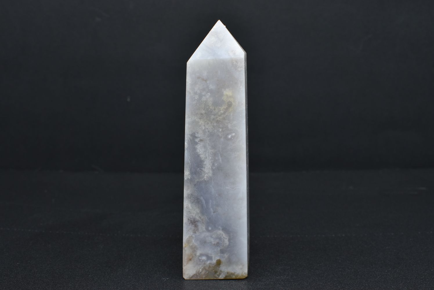 Sakura Agate Obelisk 9.7 cm