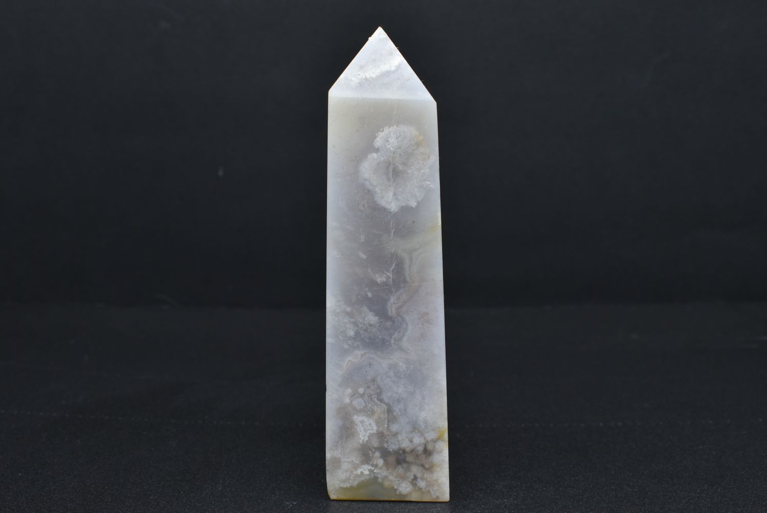 Sakura Agate Obelisk 9.7 cm