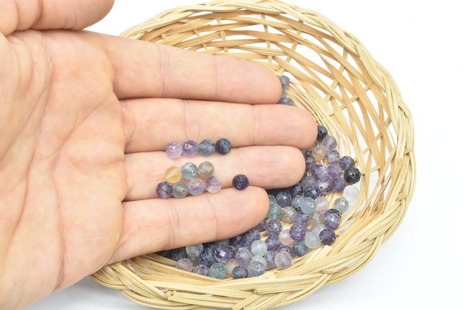 Perline di Fluorite Arcobaleno 6 mm Forate - 5 Perline