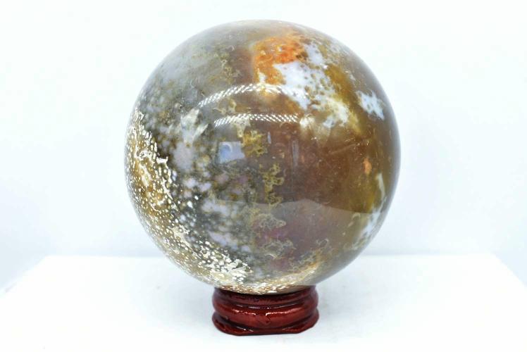 Agate sphere 7.5 cm