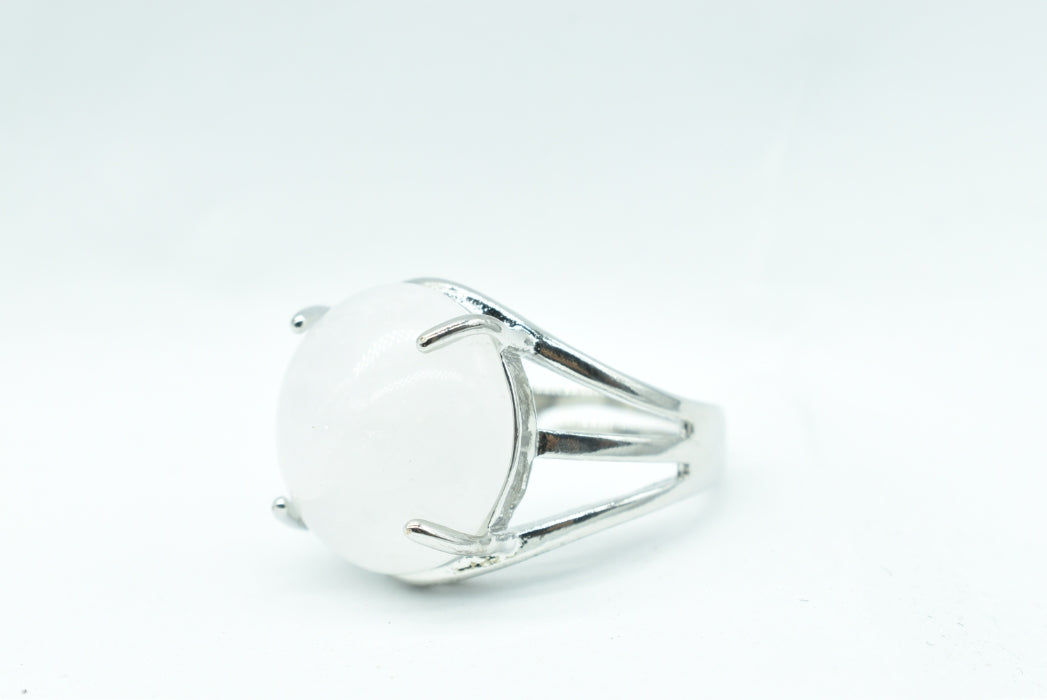 Ring with adjustable polished hyaline quartz - rock crystal