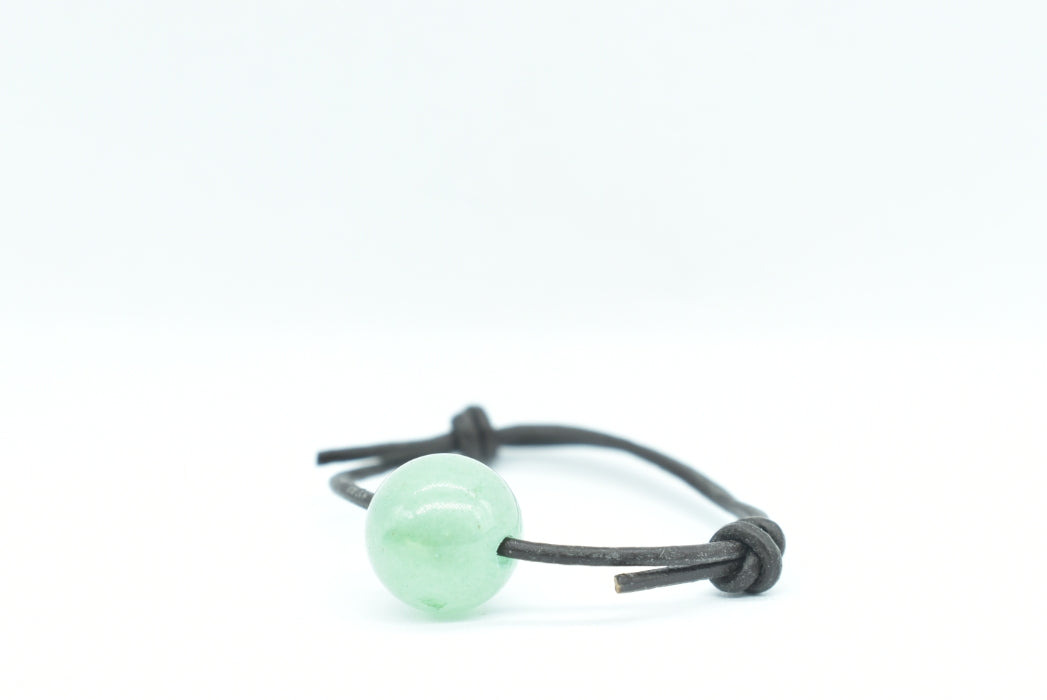 Ring with Aventurine bead in cowhide leather