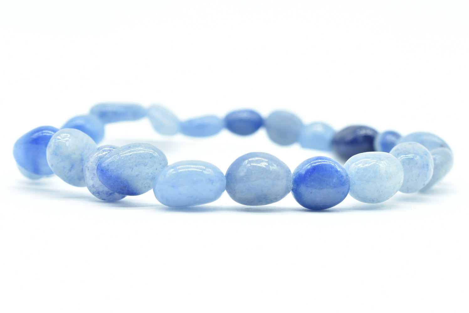 Bracelet with blue elastic quartz nuggets