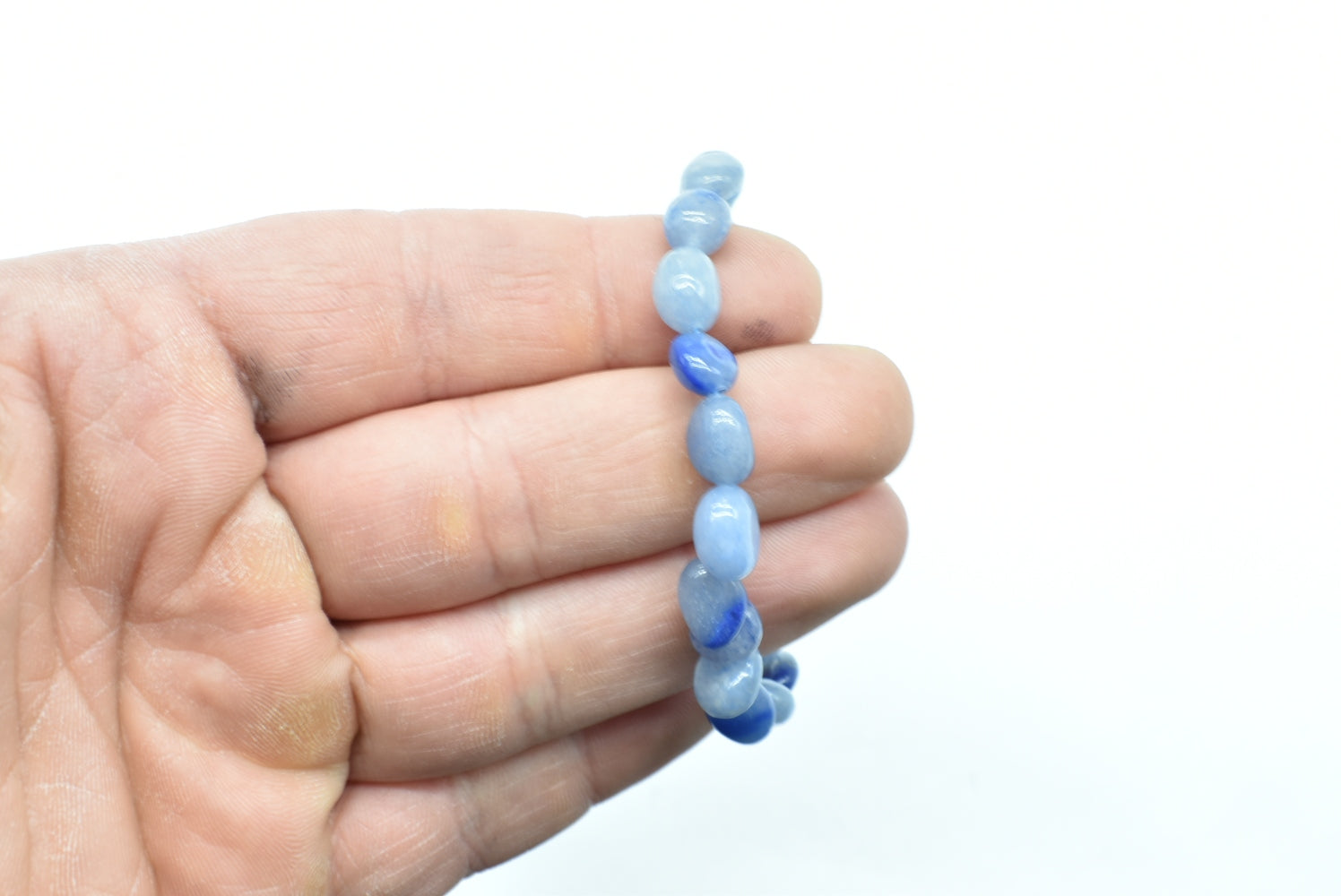 Bracelet with blue elastic quartz nuggets