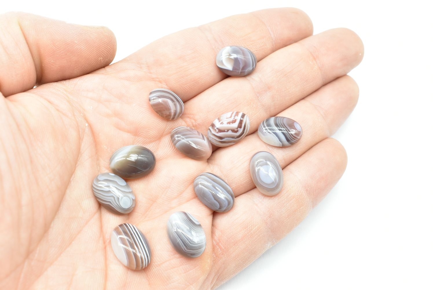 Oval Gray Agate Cabochon - 14 mm