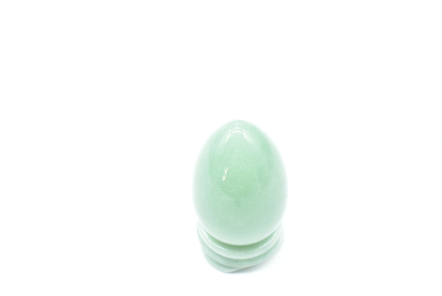 Uovo di Avventurina con base 5.6 cm